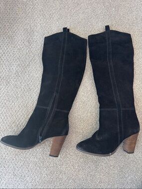 Women’s Black Suede Knee-High Block Heel Boots